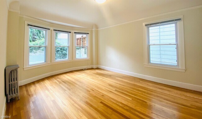 Building Photo - 1 br, 1 bath Apartment - 1935 Franklin St 207