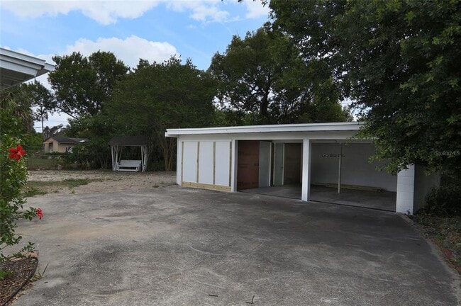 Building Photo - 2510 Roxbury Rd