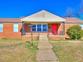 Building Photo - 1321 Campbell Rd