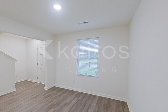 Foto del edificio - 7004 Peppermill Way