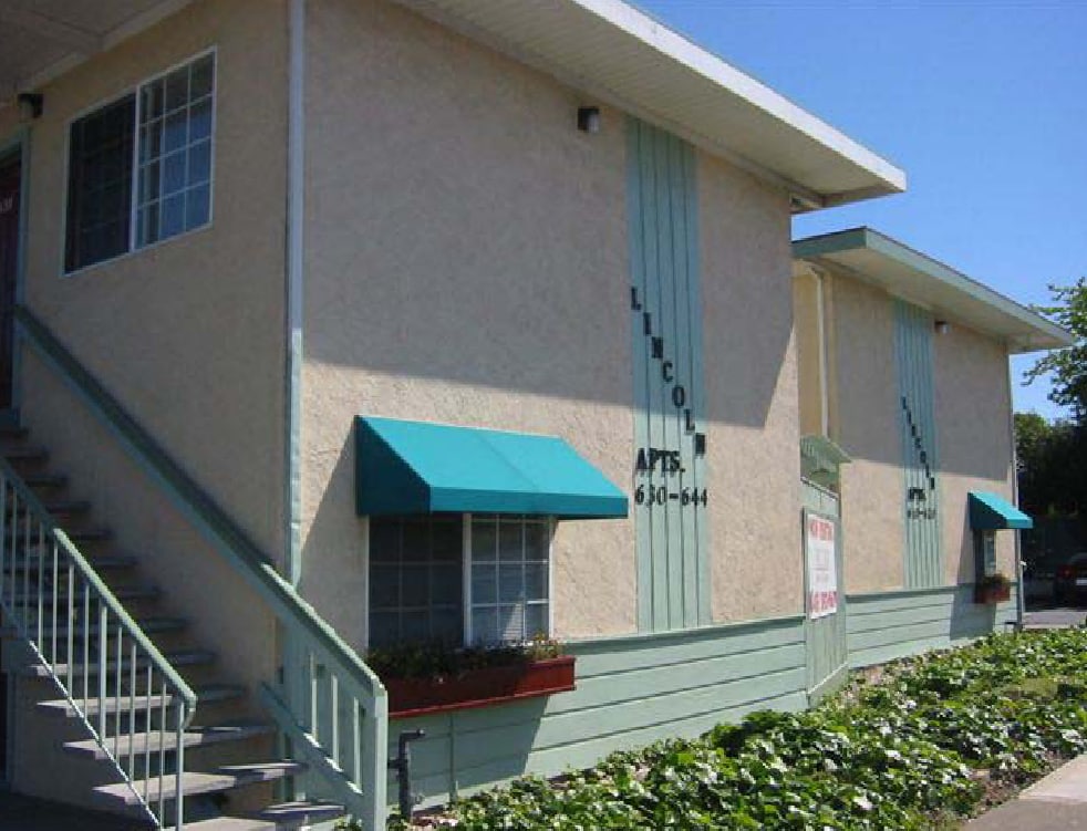 Building Photo - Lincoln Apartments