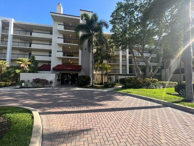 Foto del edificio - Furnished 2 bedroom 2 Bath condo in a Wond...
