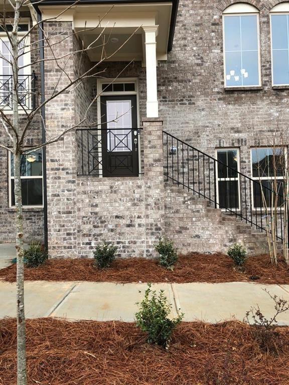 Building Photo - 3930 Redwood Dr
