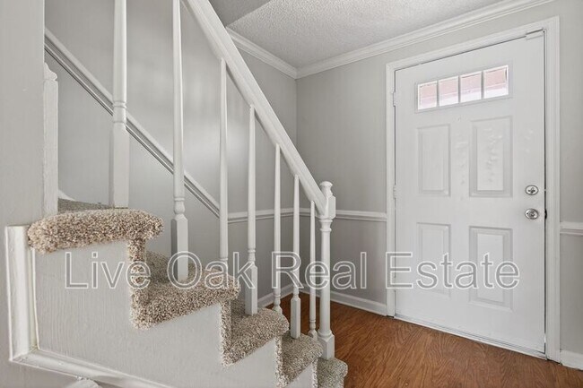 Building Photo - 4613 Glanmire Dr