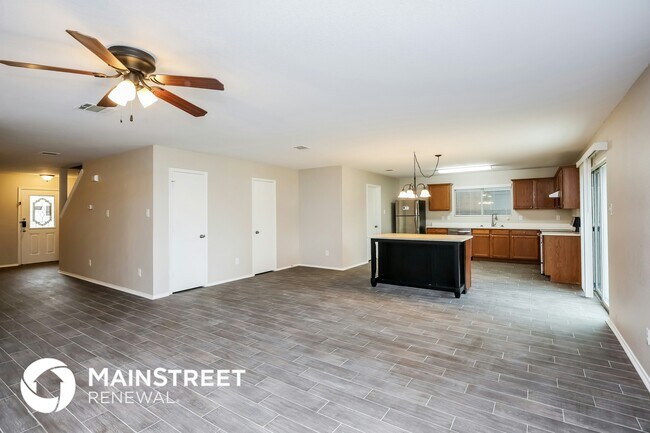 Building Photo - 7153 Little Mohican Dr