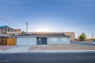 Building Photo - 4153 Crater St