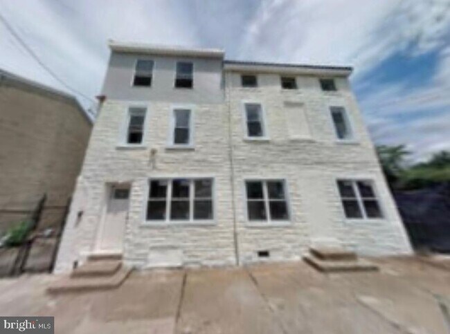 Foto del edificio - 5163 Wakefield St