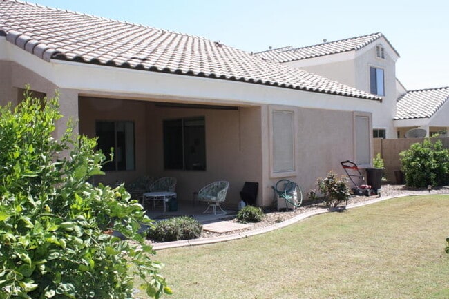 Building Photo - 3842 S Eucalyptus Pl