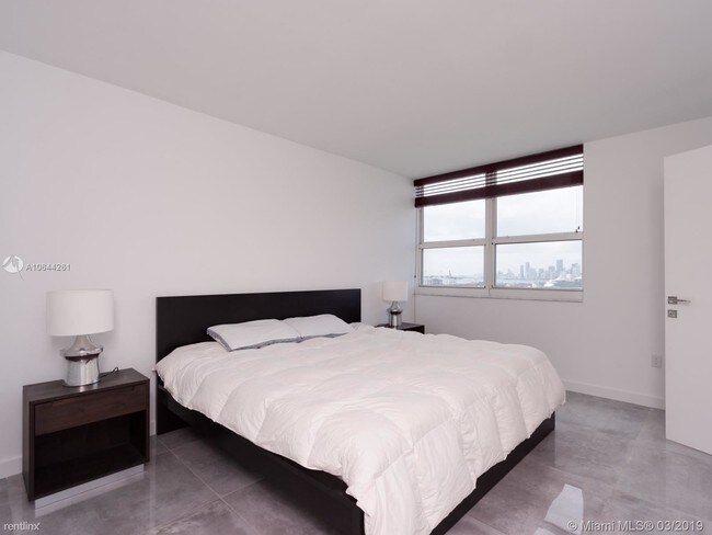 Foto del edificio - 2 br, 2 bath  - 650 West Ave # 24099