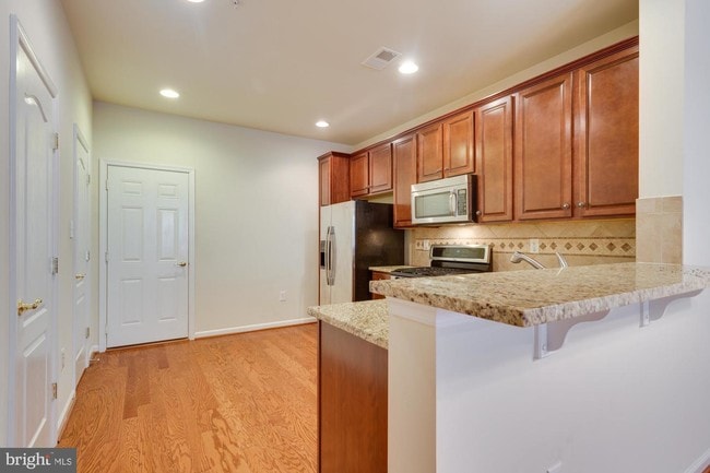 Building Photo - 22720 Beacon Crest Terrace
