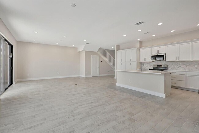 Building Photo - 4973 Coquina Pl