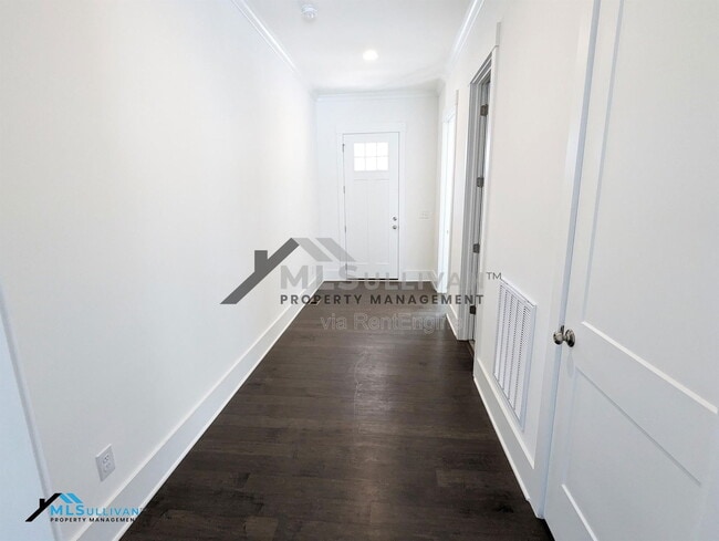 Building Photo - 1100 Fly Catcher Ct