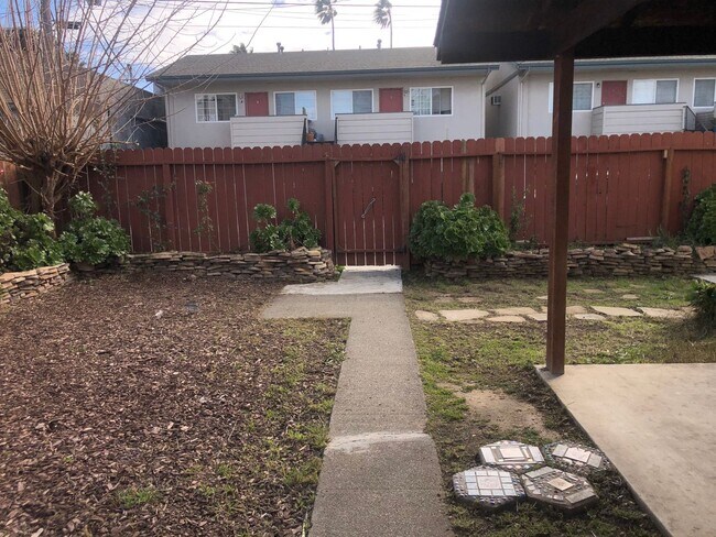 Foto del edificio - 620 Suisun St