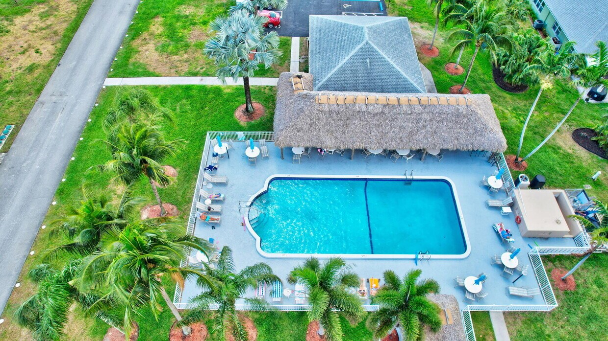 Foto principal - 275 N High Point