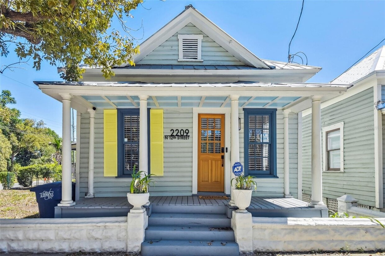 Primary Photo - 2209 N 12th St