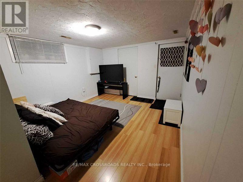 Building Photo - 19 Sepia Dr