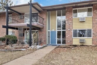 Building Photo - 7301 Sieloff Dr