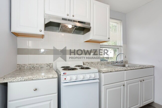 Building Photo - 121 -127 Park Street