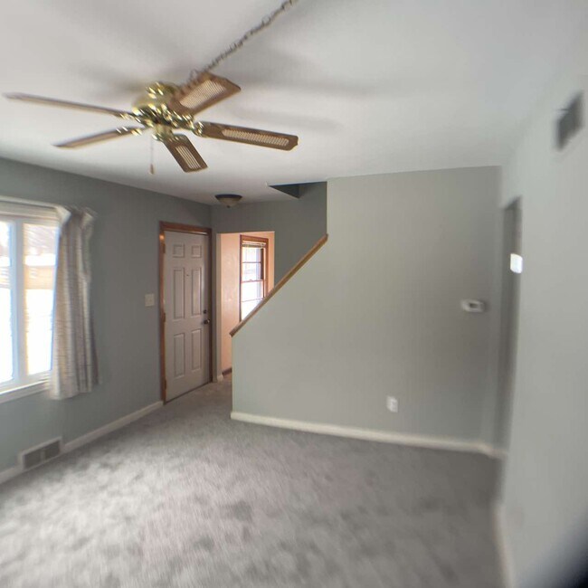 Building Photo - 3817 N 86th St