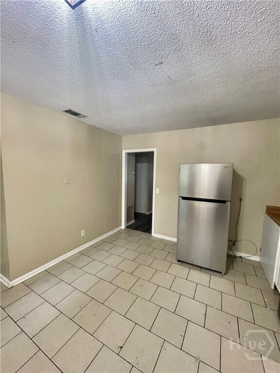 Foto del edificio - 7714 Johnny Mercer Blvd