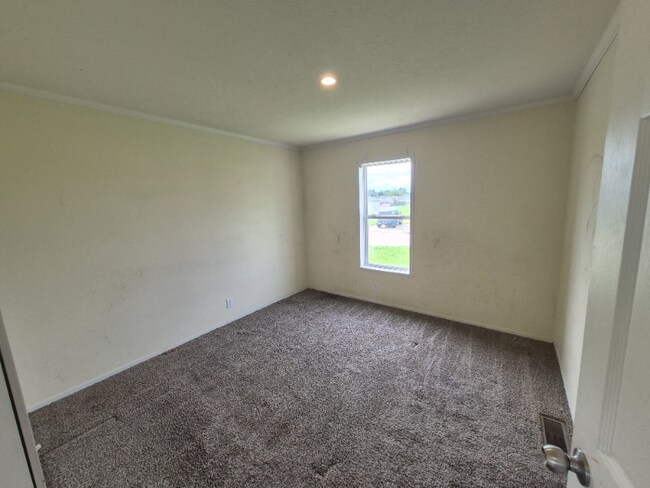 Foto del edificio - 120 Golfview Ct