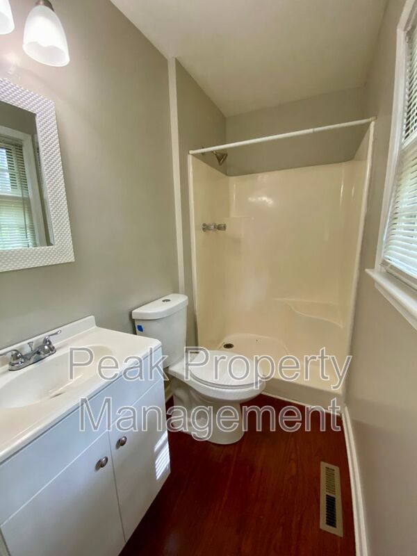 Building Photo - 4618 Post Land Dr