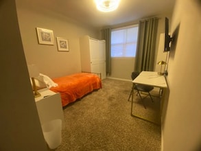 Building Photo - 281 Gano Ave