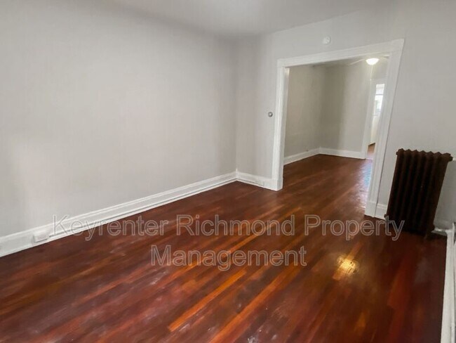 Foto del edificio - 3106 Stuart Ave