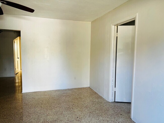 Main Room - 680 NE 130th St