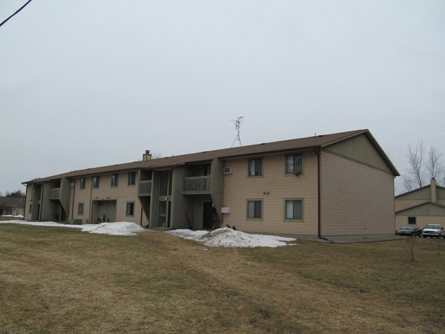 Primary Photo - Beaverton Village Apartments