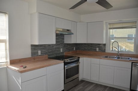 Building Photo - 5604 Bjelde Ln