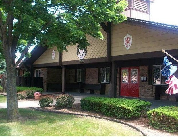 Primary Photo - 435 W Schleier St