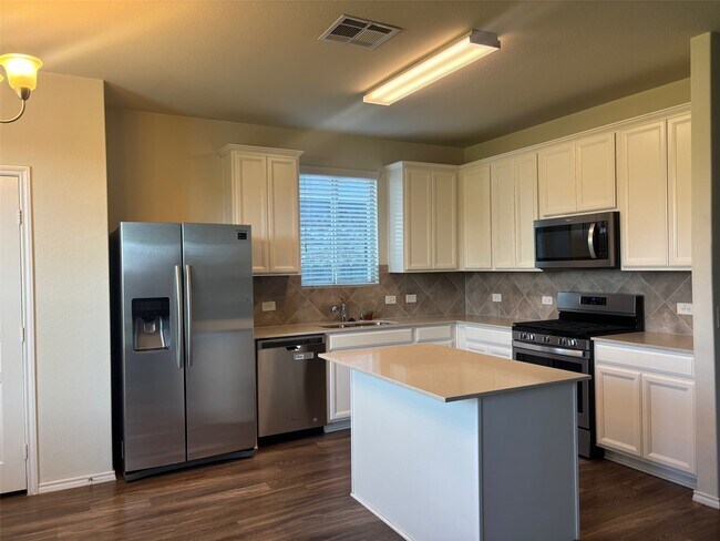 Building Photo - 24102 Silver Sunset Ln