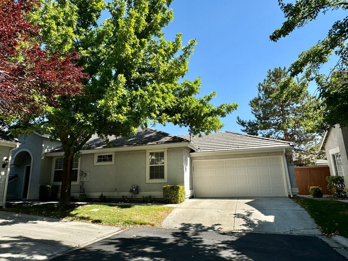 Primary Photo - 1131 Tule Dr