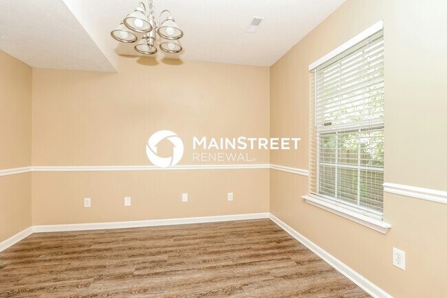 Foto del edificio - 3 Bedroom Pet-Friendly Home in La Vergne, TN with Main Street Renewal