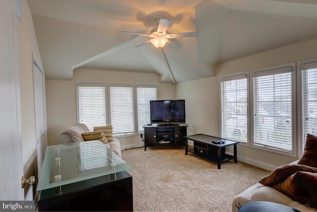 Foto del edificio - 103 S Exeter Ave