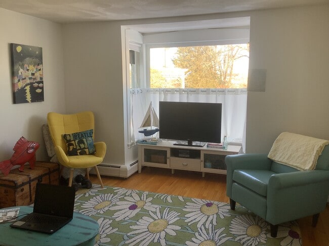 Foto del edificio - 74 Mount Pleasant Ave