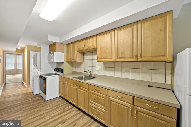 Foto del edificio - 2537 S Broad St