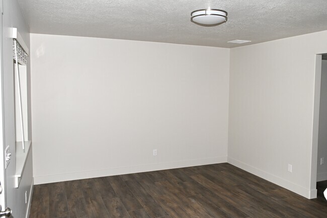 Building Photo - 2782 W 450 N