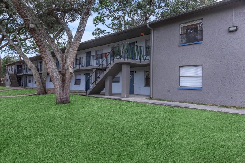 Primary Photo - 7770 Starkey Rd