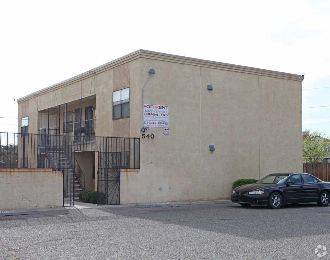 Foto del edificio - 538-540 Ortiz Dr SE