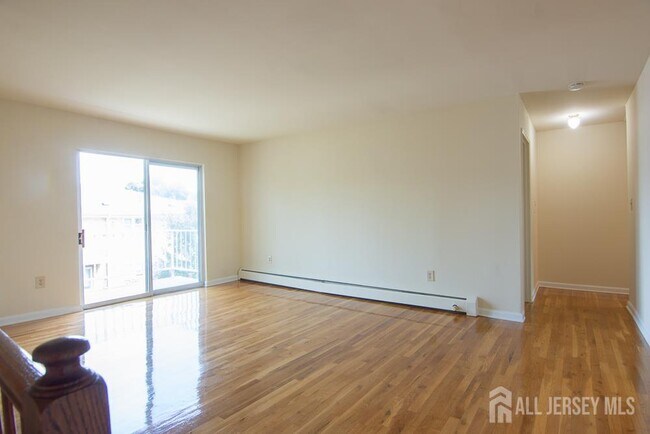 Foto del edificio - 9 Koster Blvd