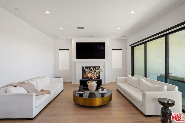 Foto del edificio - 20712 Deer Grass Ct