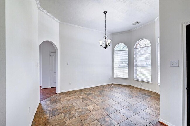 Building Photo - 9110 Water Front Ct