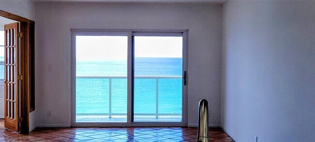 Foto del edificio - 6000 N Ocean Blvd
