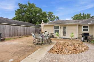 Building Photo - 9629 Maribelle Way