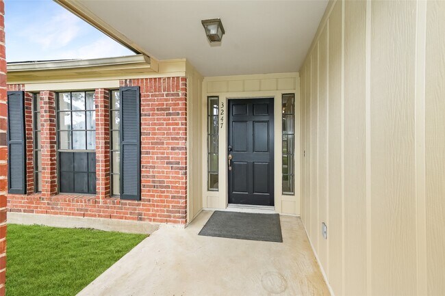 Foto del edificio - 3247 N Mason Rd