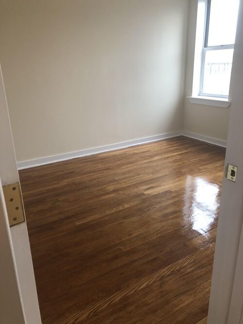 Foto del edificio - 1478 Beach Ave