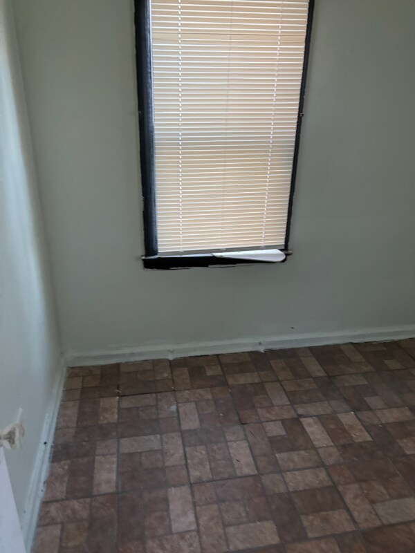 Foto del edificio - 20438 Russell St