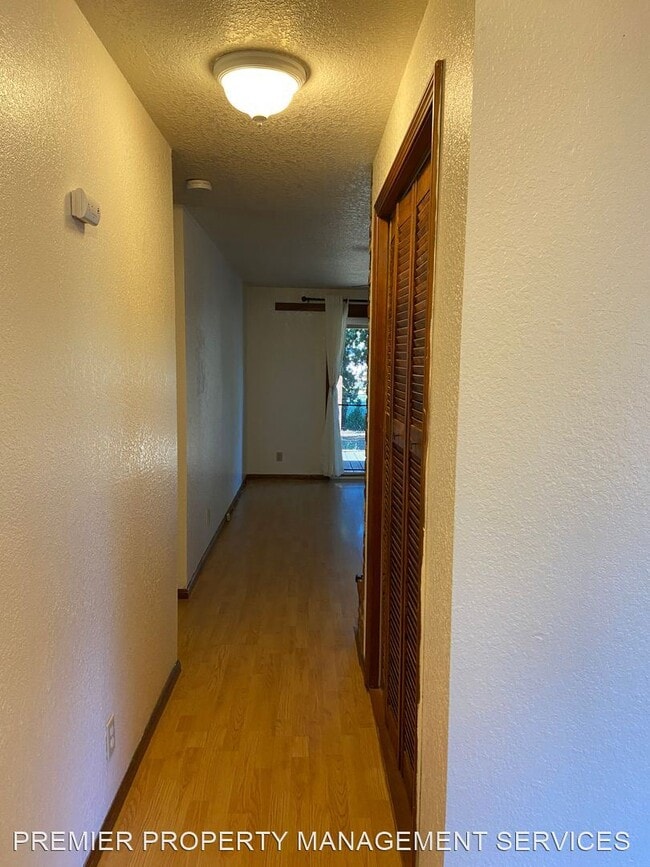 Building Photo - 3 br, 2 bath House - 1543 Chamberlain Ave